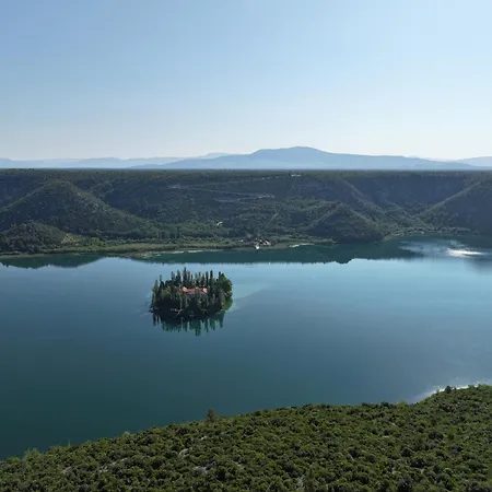 Vranac Sibenik Donje Polje